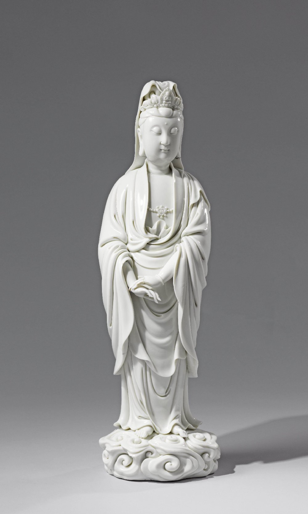 Guanyin Crossing the Sea, Dehua white porcelain (Blanc de Chine), Rijksmuseum AK-MAK-594