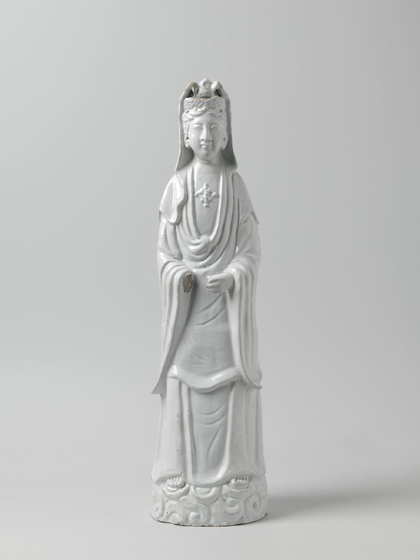 European tin-glazed faience Guanyin after Dehua Blanc de Chine, c. 1720-1750, Rijksmuseum BK-1955-420