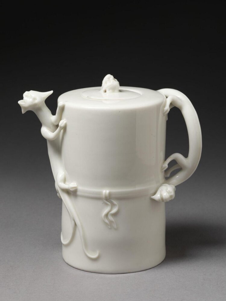 Wine Pot and Lid — Dragon handle detail, Victoria and Albert Museum, C.558&A-1910, Blanc de Chine