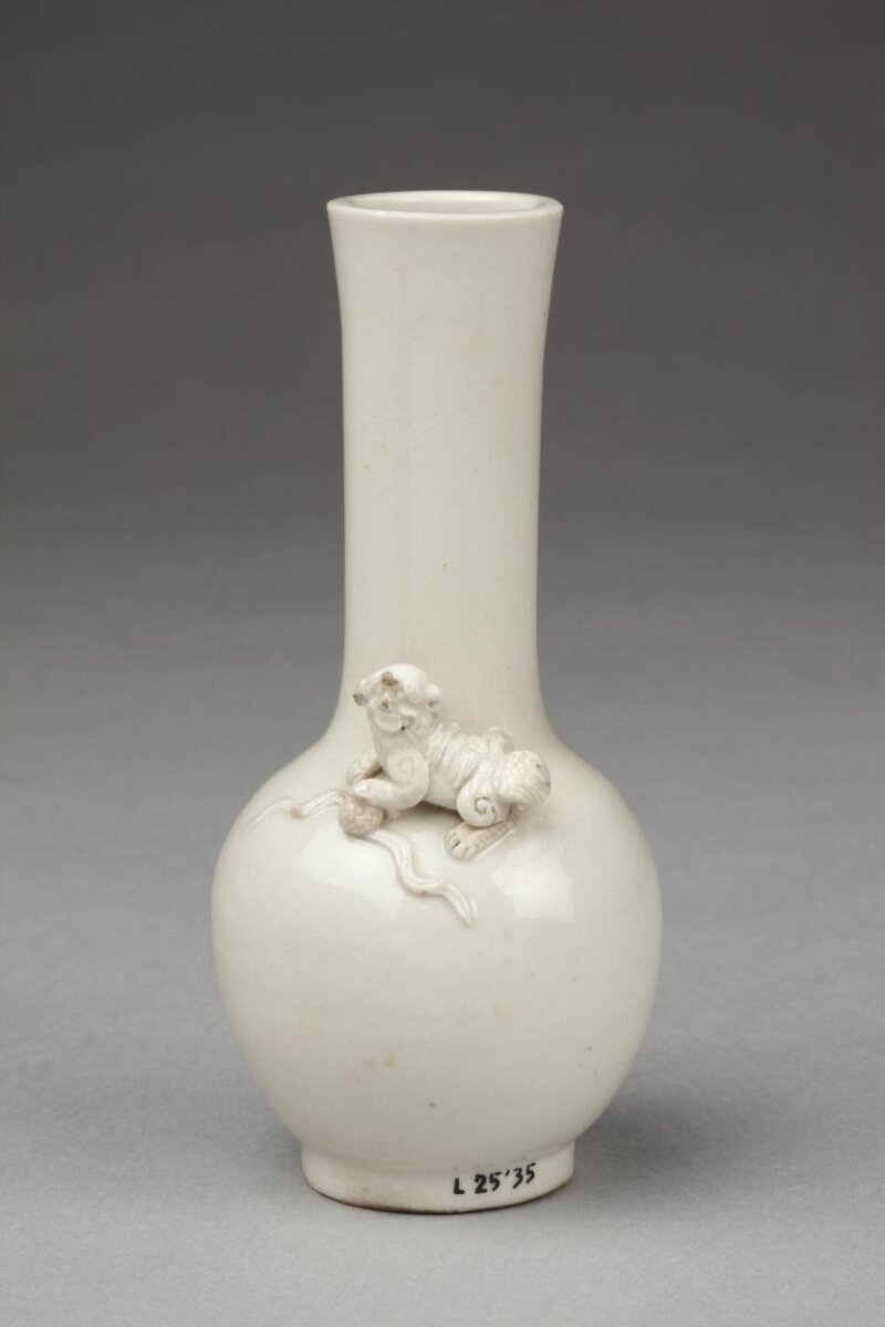 Vase with Applied Lion Decoration — Vase with lion decoration, Victoria and Albert Museum, CIRC.155-1935, Blanc de Chine